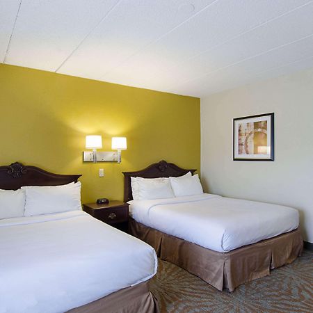 Quality Inn & Suites Worcester Exteriér fotografie