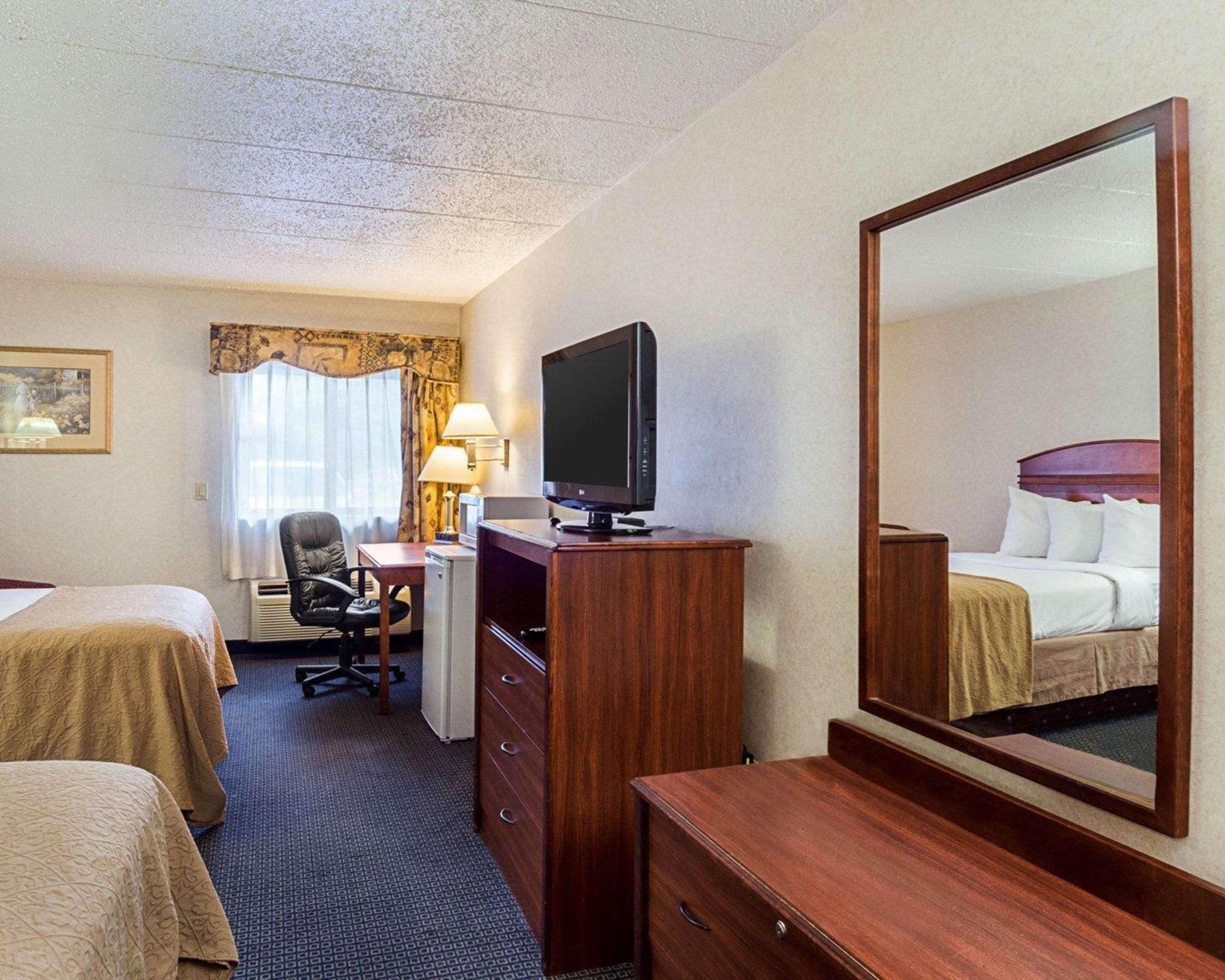 Quality Inn & Suites Worcester Exteriér fotografie