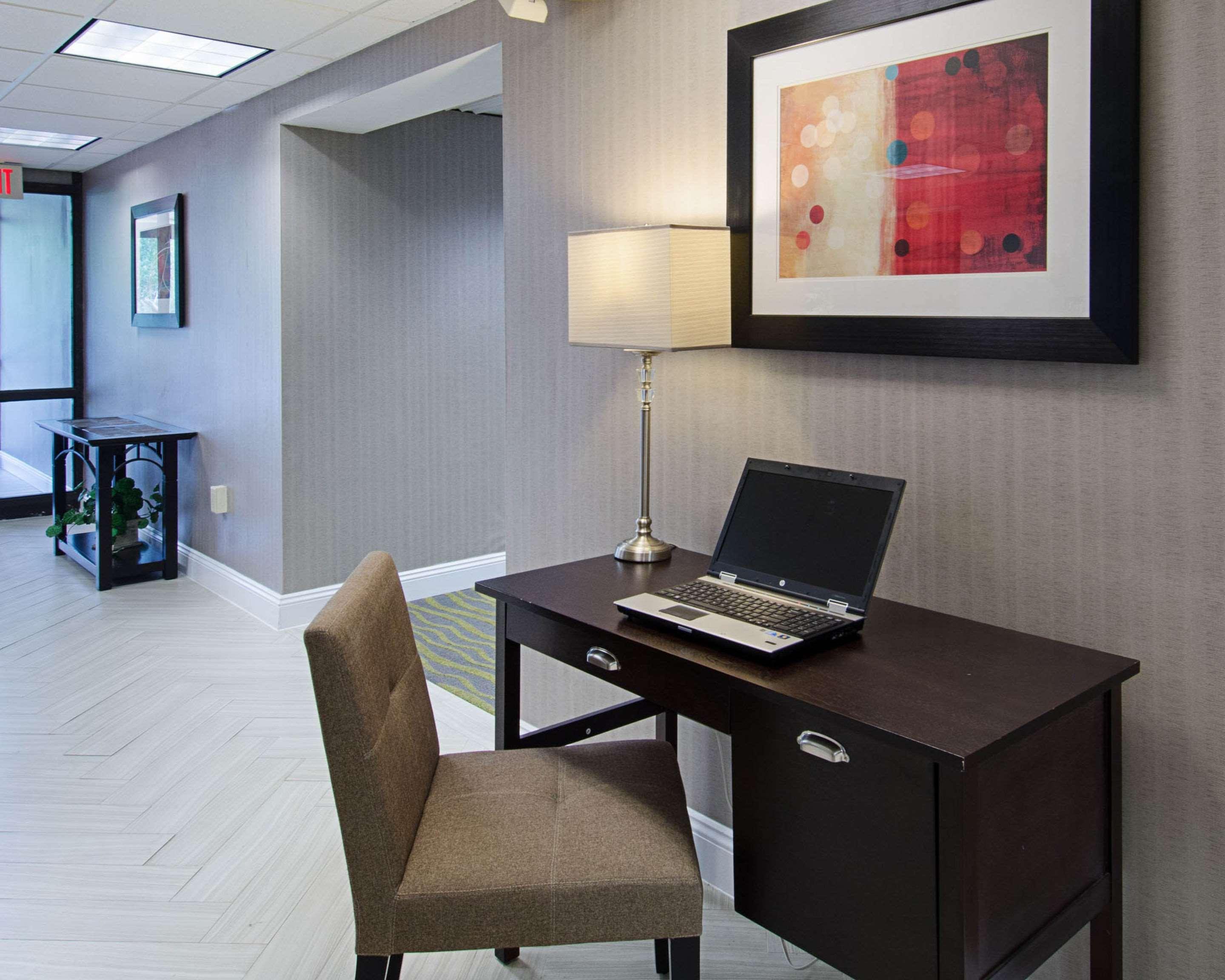Quality Inn & Suites Worcester Exteriér fotografie