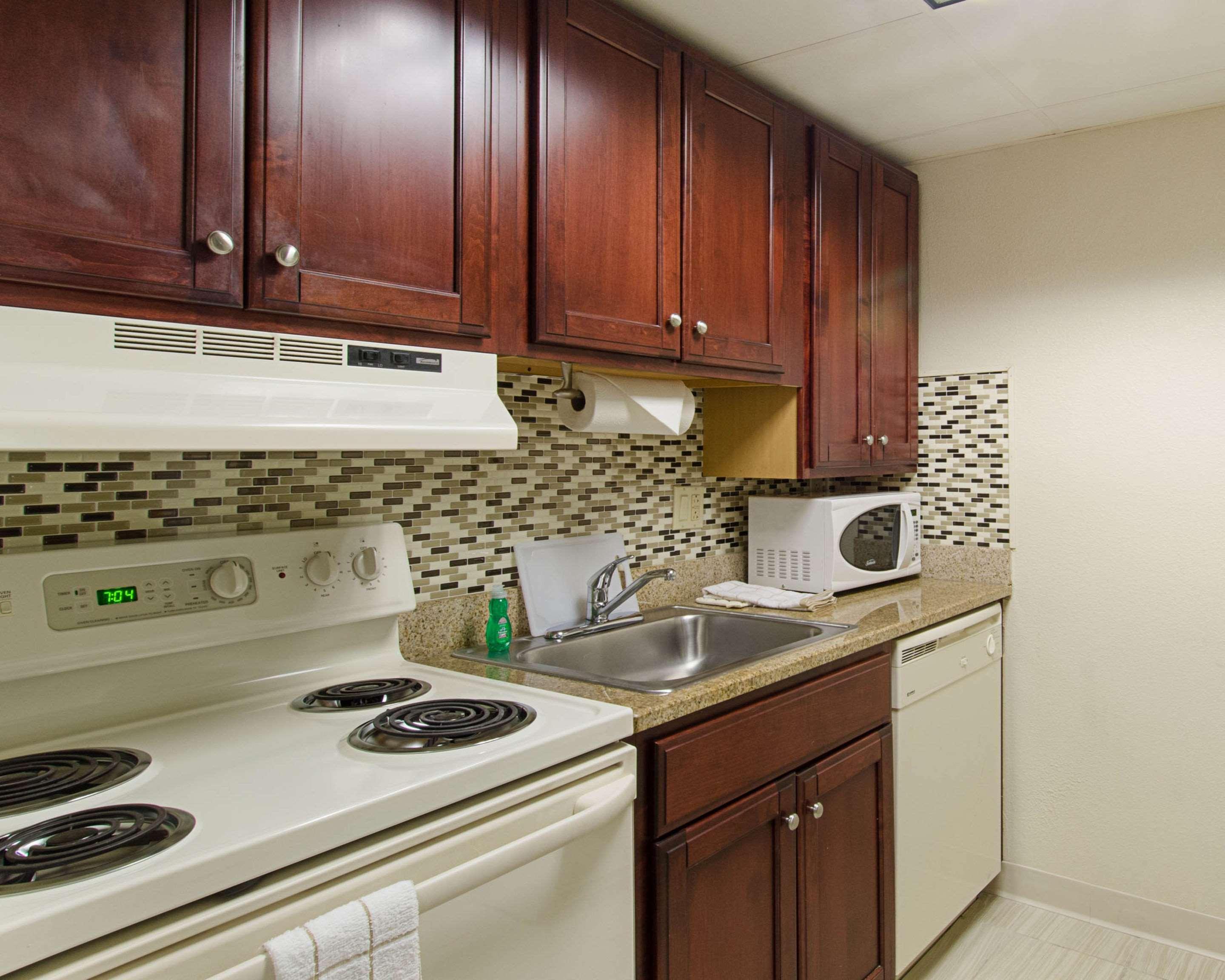 Quality Inn & Suites Worcester Exteriér fotografie